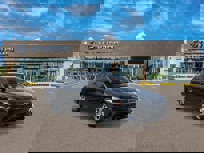 New 2025 Hyundai Elantra SE