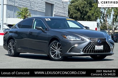 Certified 2022 Lexus ES 300h w/ Premium Package
