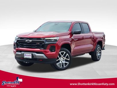 Used 2023 Chevrolet Colorado Z71 w/ Z71 Convenience Package 2