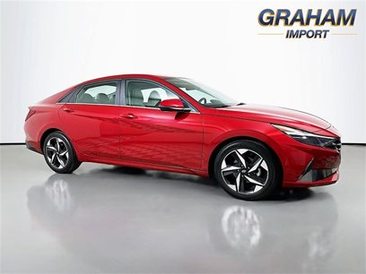 Used 2023 Hyundai Elantra Limited w/ Cargo Package