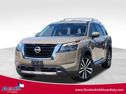 Used 2023 Nissan Pathfinder Platinum