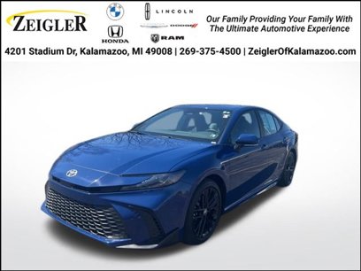 Used 2025 Toyota Camry SE