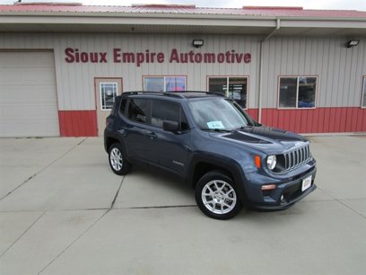 Used 2022 Jeep Renegade Latitude w/ Convenience Group