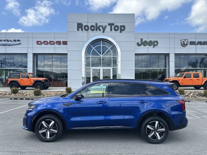 Used 2023 Kia Sorento S w/ Panoramic Sunroof Package