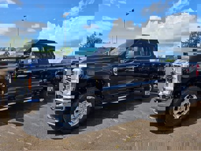 New 2025 Ford F350 XLT