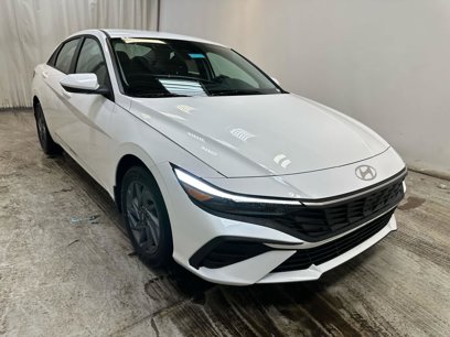 New 2025 Hyundai Elantra Blue