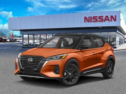New 2024 Nissan Kicks SR w/ SR Premium Package