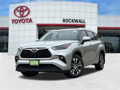 Used 2023 Toyota Highlander XLE
