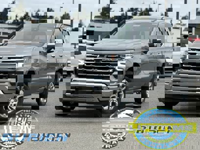 New 2025 Chevrolet Silverado 1500 LTZ w/ LTZ Premium Package