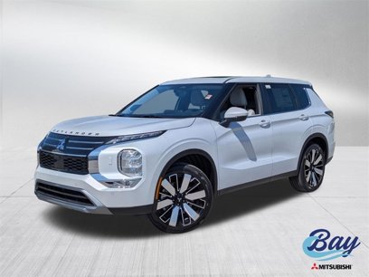 New 2025 Mitsubishi Outlander SE