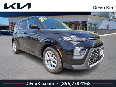 Certified 2022 Kia Soul LX w/ Technology Package