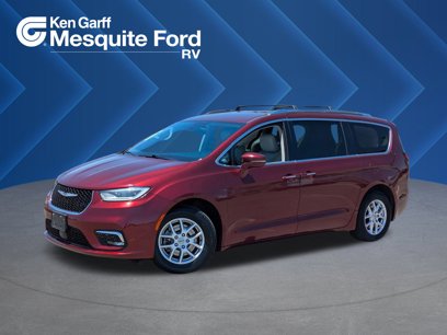 Used 2021 Chrysler Pacifica Touring-L