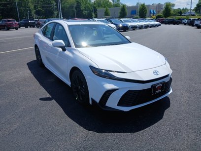 New 2025 Toyota Camry SE