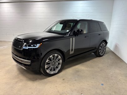 New 2025 Land Rover Range Rover SE
