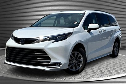 Used 2024 Toyota Sienna XLE