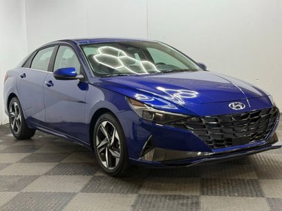 Certified 2023 Hyundai Elantra Limited w/ Cargo Package