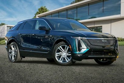 New 2025 Cadillac Lyriq Luxury
