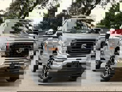 Used 2021 Ford F150 XLT w/ Equipment Group 301A Mid