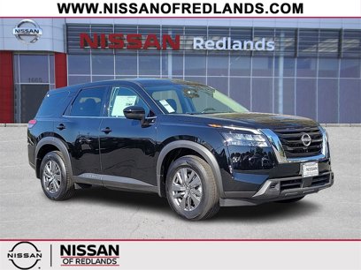 New 2025 Nissan Pathfinder S