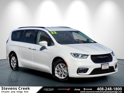 Certified 2022 Chrysler Pacifica Touring-L