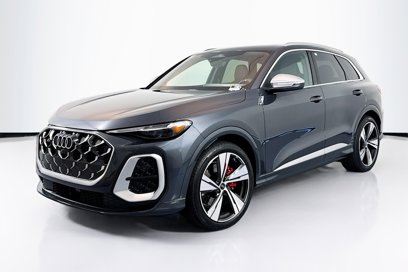 New 2025 Audi SQ5 Premium Plus