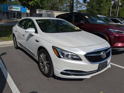 Used 2018 Buick LaCrosse Essence