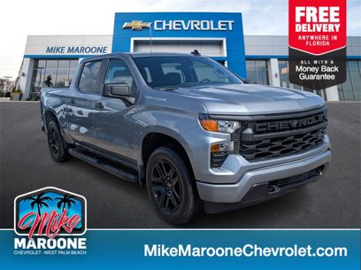 Certified 2025 Chevrolet Silverado 1500 Custom w/ LPO, Dark Essentials Package