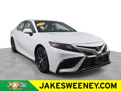 Used 2023 Toyota Camry SE