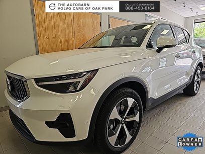 Used 2025 Volvo XC40 B5 Plus