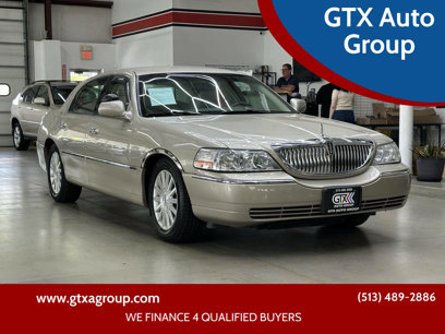 Used 2004 Lincoln Town Car Signature