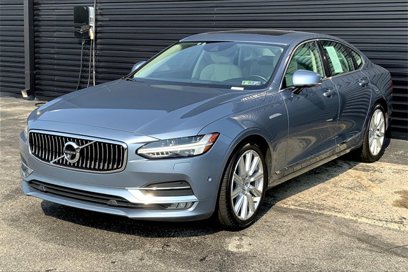 Used 2017 Volvo S90 T6 Inscription w/ Vision Package