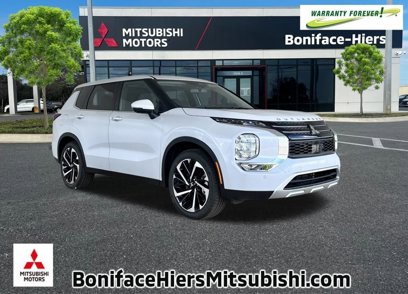 New 2024 Mitsubishi Outlander SE