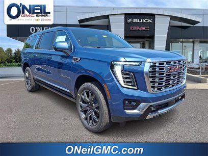 New 2025 GMC Yukon XL Denali w/ Sun & Power Step Package