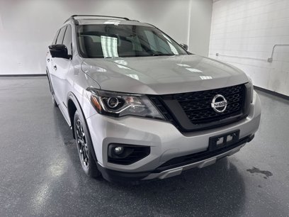 Used 2020 Nissan Pathfinder SL