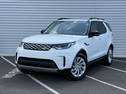 New 2025 Land Rover Discovery S