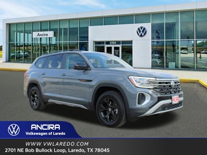 New 2025 Volkswagen Atlas Peak Edition SE