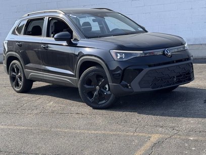 New 2025 Volkswagen Taos SE