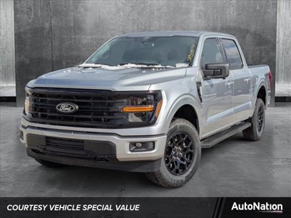 New 2025 Ford F150 XLT w/ Equipment Group 302A MID