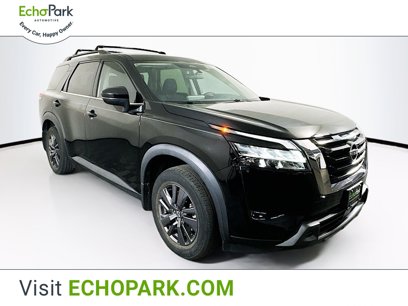 Used 2022 Nissan Pathfinder SV