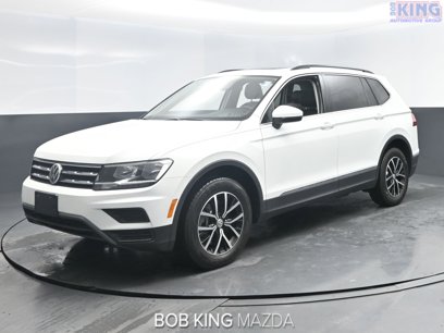 Used 2021 Volkswagen Tiguan SE w/ Panoramic Sunroof Package