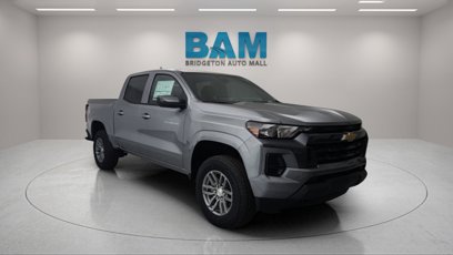 New 2025 Chevrolet Colorado LT