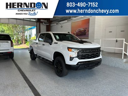 New 2025 Chevrolet Silverado 1500 Custom Trail Boss w/ Turbomax Blackout Package