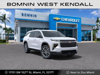 New 2025 Chevrolet Traverse LT w/ Sun and Wheel Package