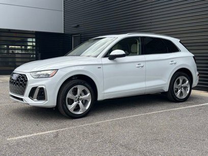 New 2025 Audi Q5 2.0T Premium Plus