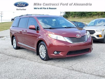 Used 2016 Toyota Sienna XLE