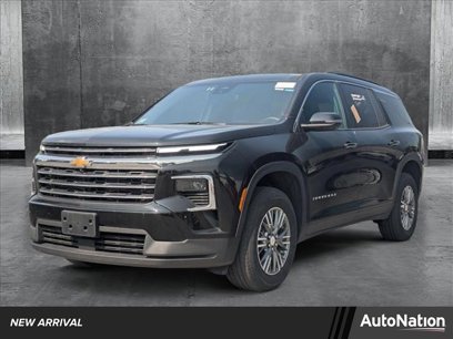 Used 2024 Chevrolet Traverse LT