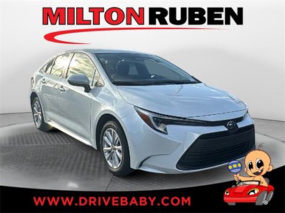 New 2025 Toyota Corolla LE w/ LE Premium Package