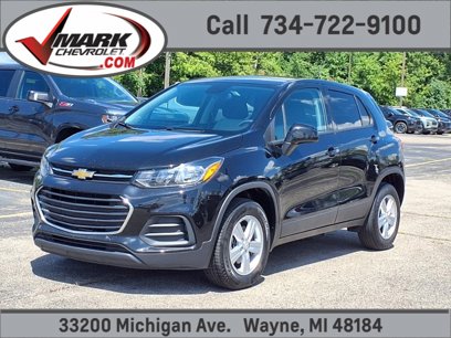 Used 2022 Chevrolet Trax LS w/ Tint and Cruise Package