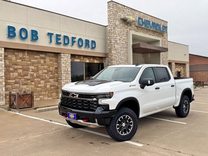 New 2025 Chevrolet Silverado 1500 ZR2 w/ Technology Package