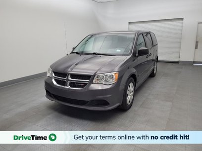Used 2016 Dodge Grand Caravan American Value Package w/ UConnect Hands-Free Group